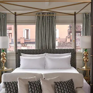 Violino D'oro Hotell
